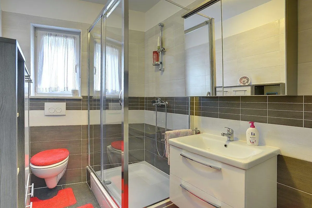 Apartments Elviana Pula Croatia
